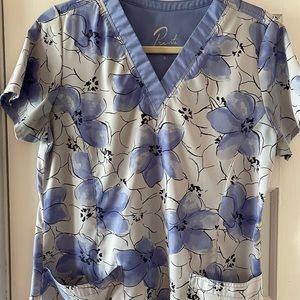 Scrub top